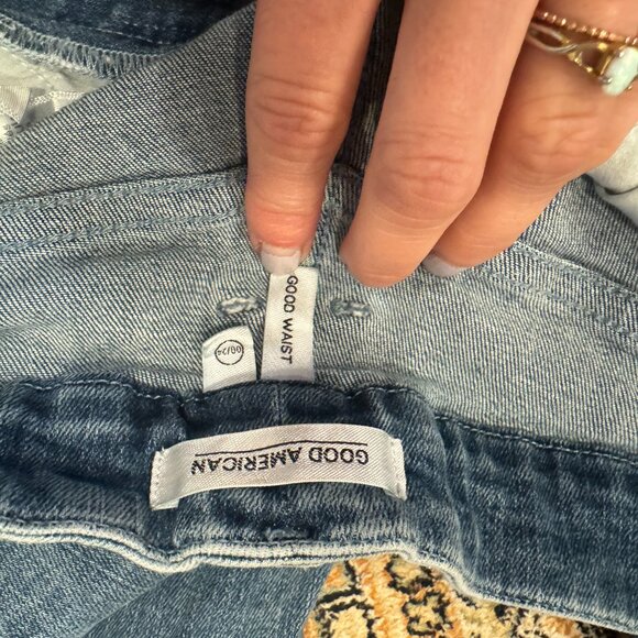 Good American Jeans - Picture 5 of 7
